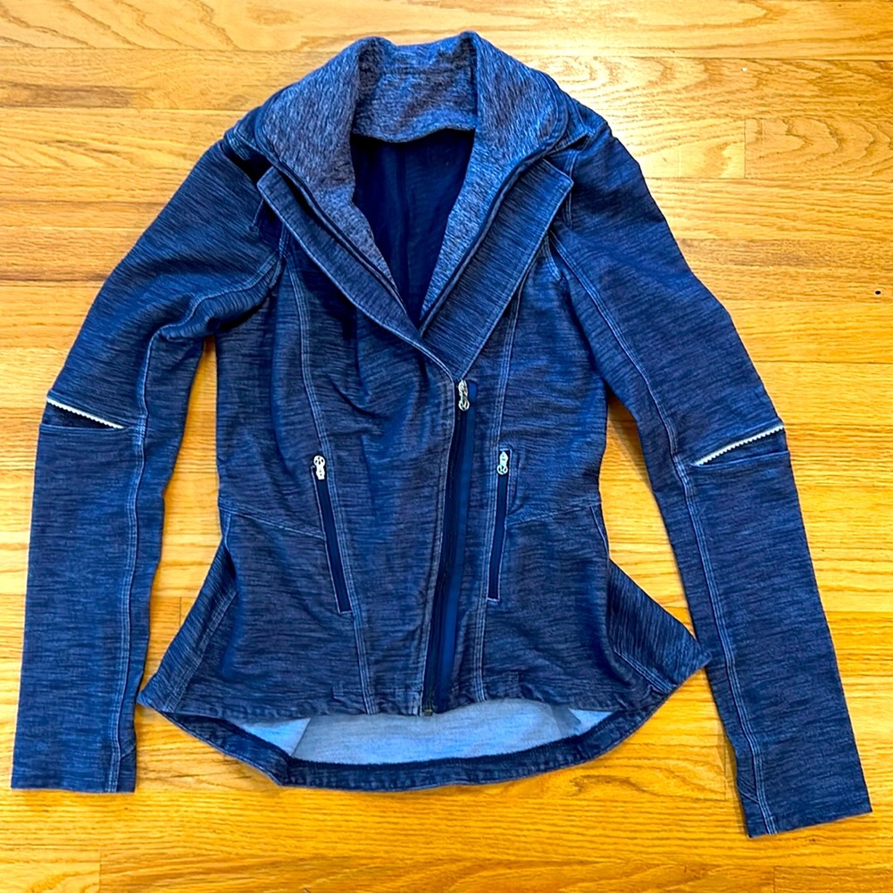 Adorable flattering Lululemon denim-look jacket